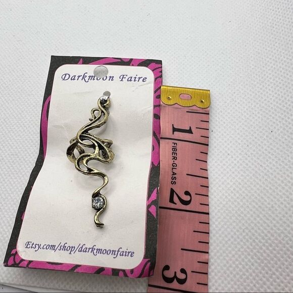 🍭6/$30 New Darkmoon Faire Gold Tone Rhinestone Ear Cuff / Earring - Picture 3 of 5